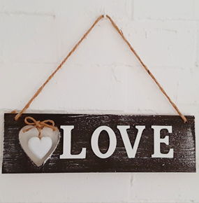 LOVE Wooden Board ideal for home decoration, wall art or hanging on doors